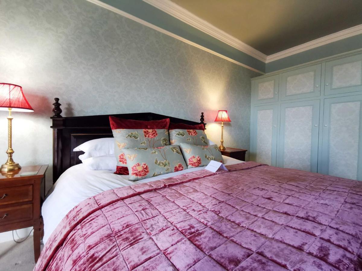 Durn House Hotel Портсой Екстериор снимка
