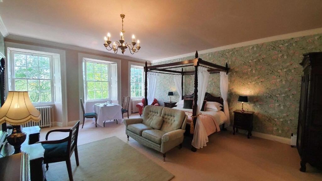 Durn House Hotel Портсой Екстериор снимка