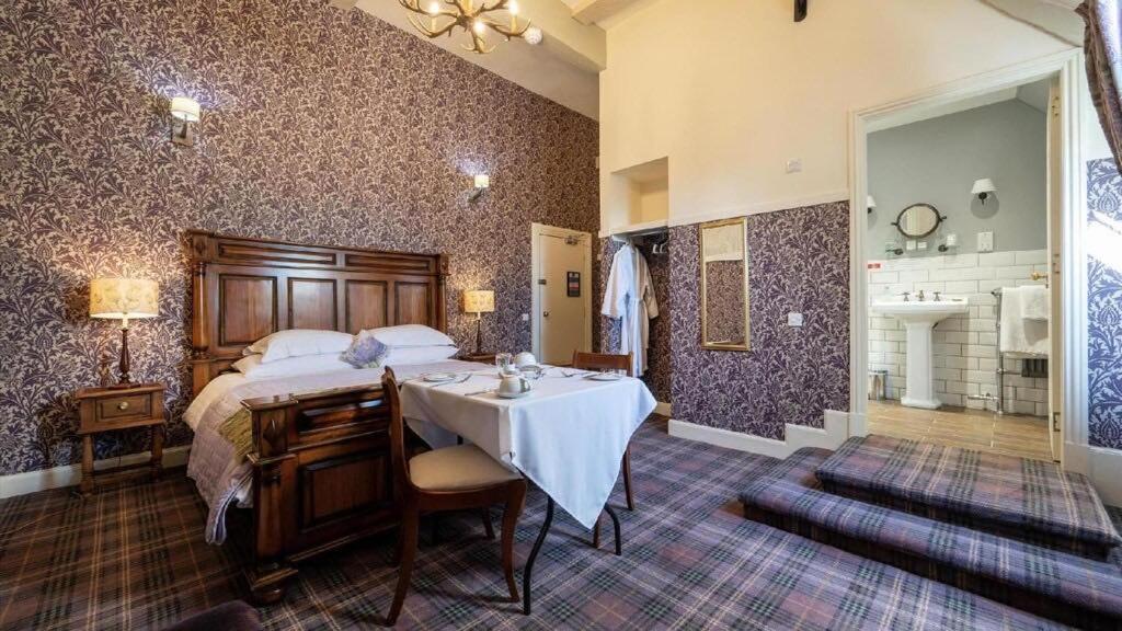 Durn House Hotel Портсой Екстериор снимка